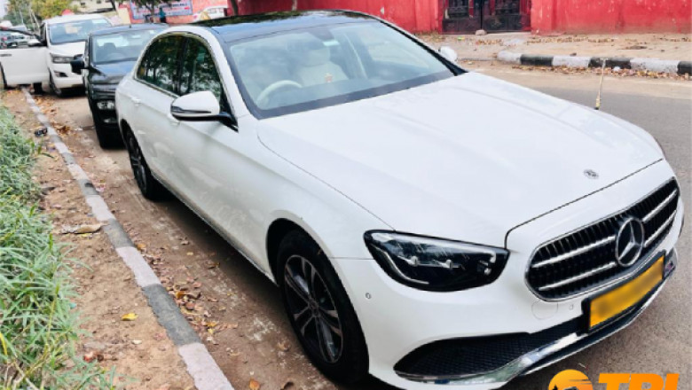 Mercedes E-Class Car Rental in Jaipur | Luxury Car Hire with Chauffeur