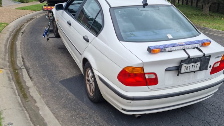 How Do You Determine the Value of Your Old Car?