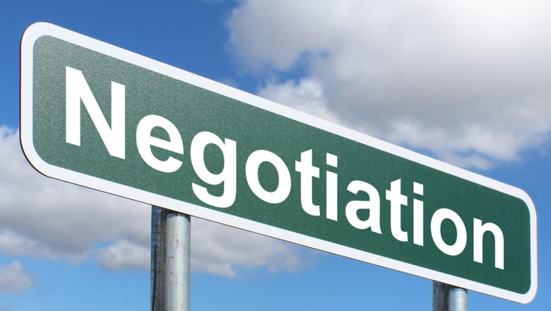 Case Studies in the Art of Negotiation: Deals That Shaped Business