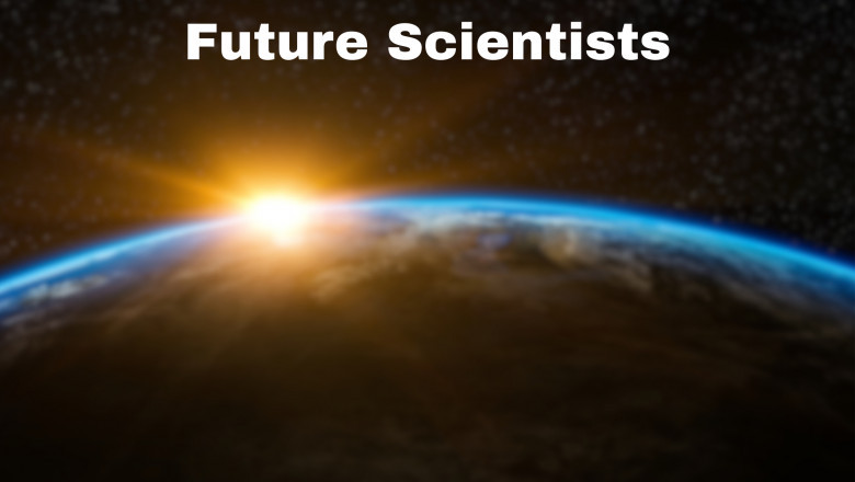 A Virtual Space Camp for Future Scientists