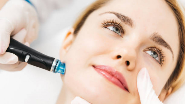 Pre-Event Glow: Why Abu Dhabi Socialites Trust HydraFacial Before Galas