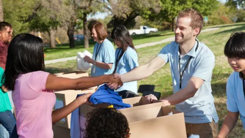 The Joy of Giving: How Charity Gifts in Australia Spread Hope and Happiness