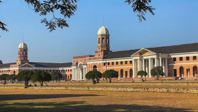 Delhi to Outstation Taxi: Visit Mussoorie, Dehradun, Rishikesh & Nainital in Style