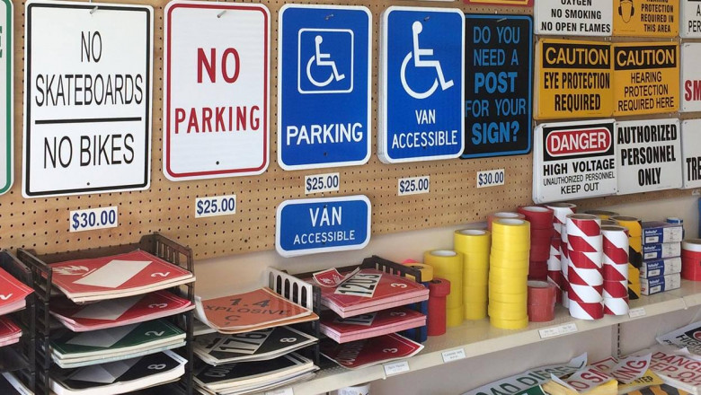 AlphaGraphics Downtown San Francisco: Reliable Sign Shops San Francisco, Banner Standee San Francisco, and Pamphlets San Francisco Services