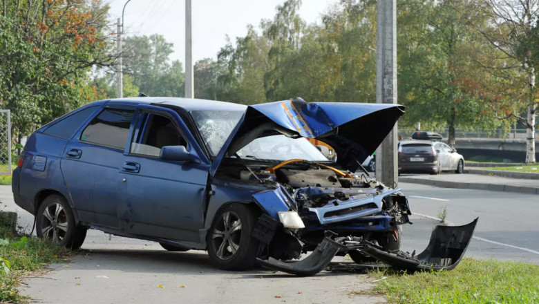 How Car Accident Lawyers Help Victims Navigate Insurance Disputes