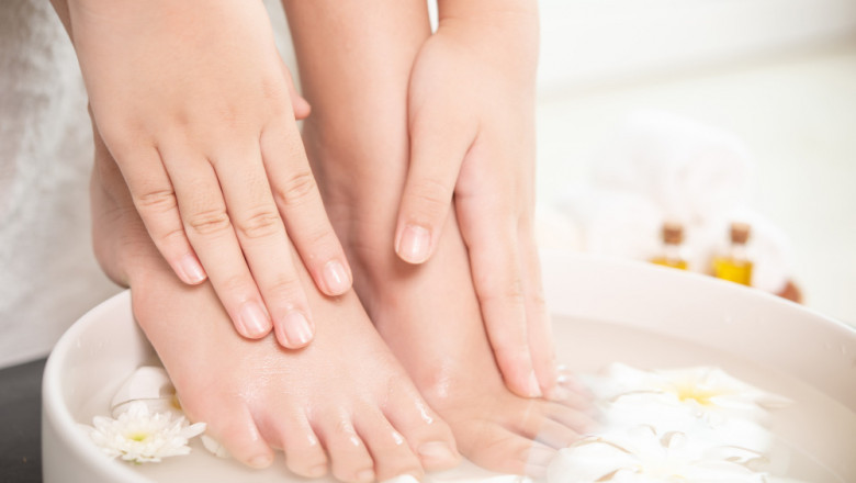The Ultimate Guide to Thai Foot Massage for Relaxation and Health
