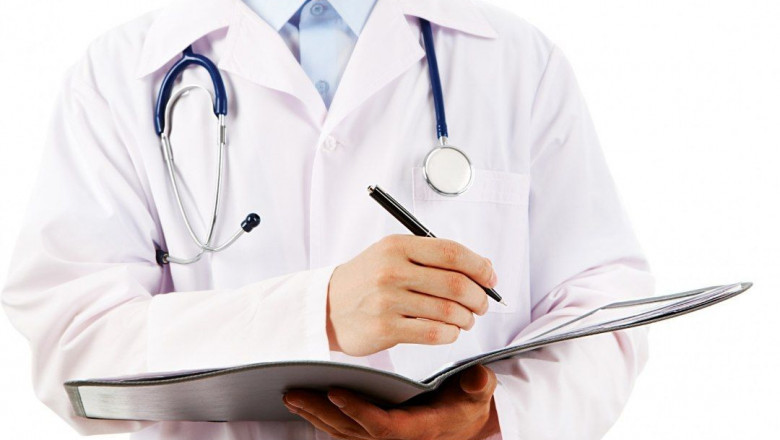 The Role of a Medical Scribe in the Age of Electronic Health Records