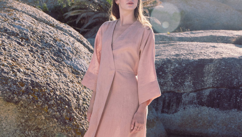How to Style Linen Dresses for Every Occasion: From Brunch to Beach to Boardroom