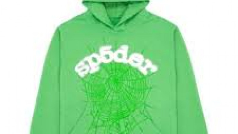 How to Style Sp5der Hoodie