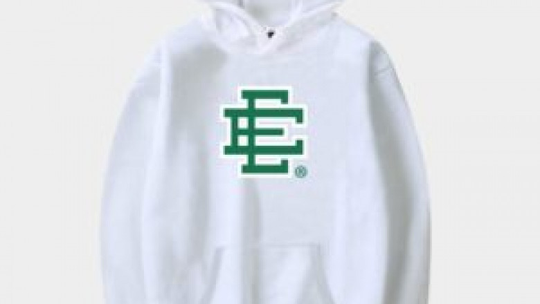 The Weeknd Merch Essentials Every True Fan Should Own in 2025
