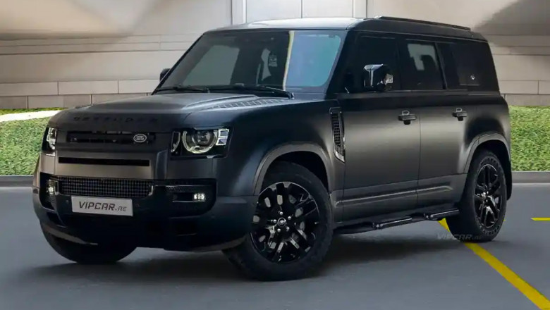 How to Rent a McLaren Artura and Land Rover Defender in Dubai