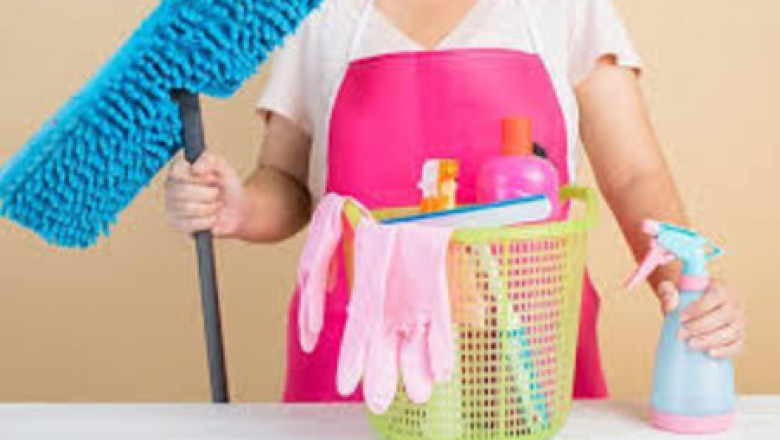5 Benefits of Hiring Tadbeer Maids and Maid Services in Sharjah