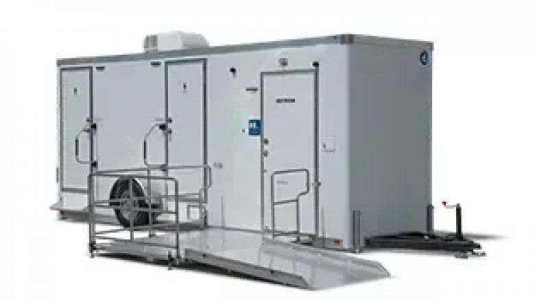 Enhancing Worker Safety and Comfort with Portable Toilets in Sacramento