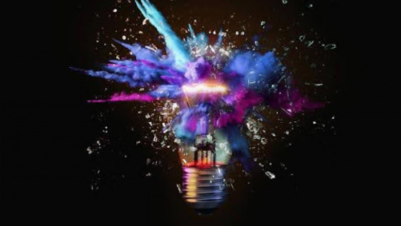 The Role of Art in Healing: How Creativity Helps Overcome Pain