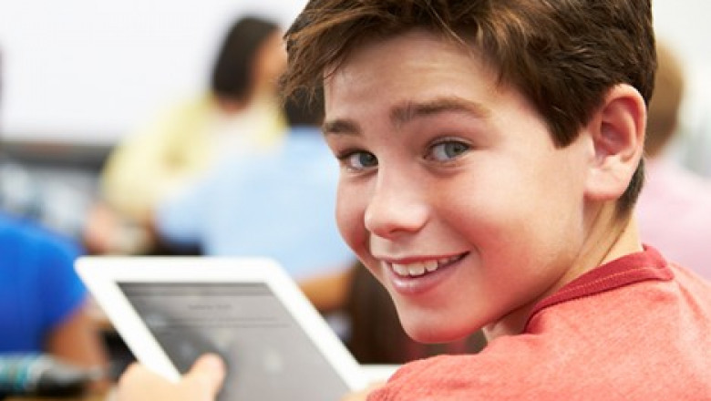 Why Corporates Prefer Custom eLearning Solutions for Employee Training
