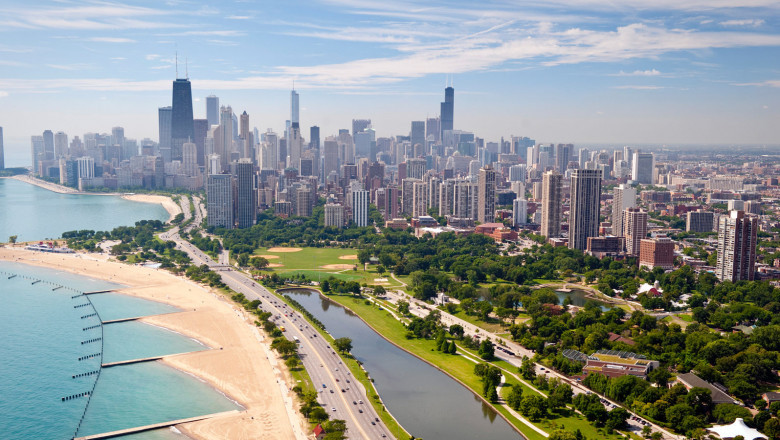 Discover Chicago: A Tour Through the Windy City