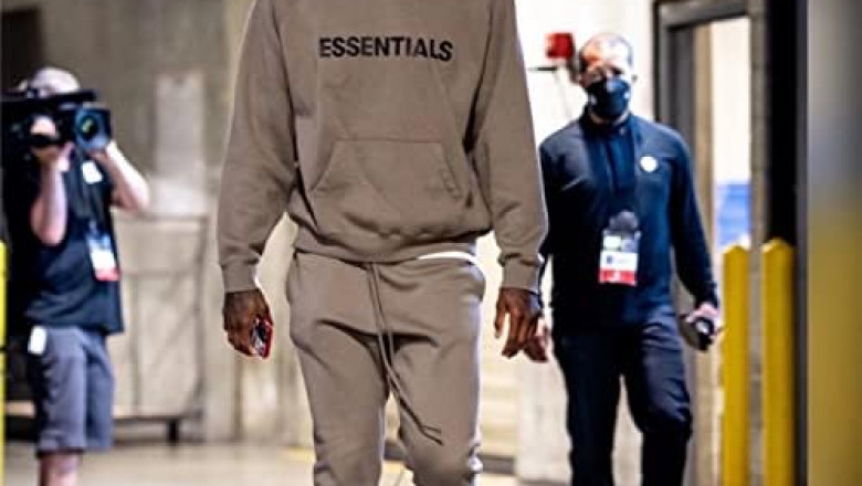 1977 Hoodie: Where Timeless style Meets Modern Streetwear