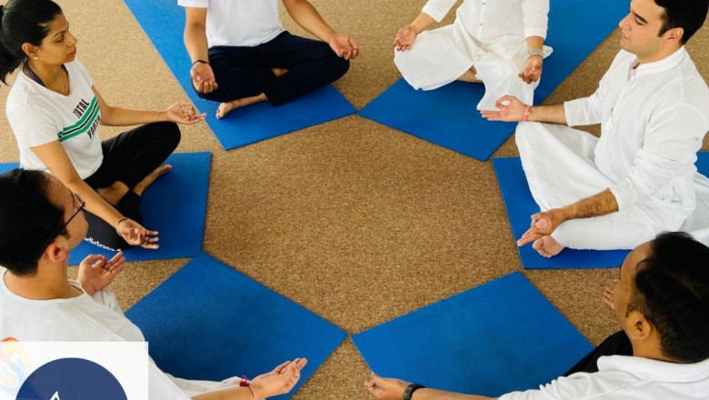 Discover the Best Yoga Retreat in Rishikesh by the Ganges- Modi Yoga Retreat