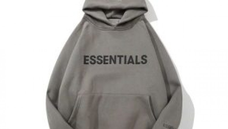 Essentials Hoodie – The Everyday Staple with Effortless Vibe