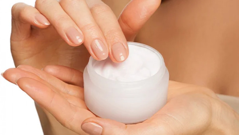What to Look for in a Healing All-Natural Moisturizer