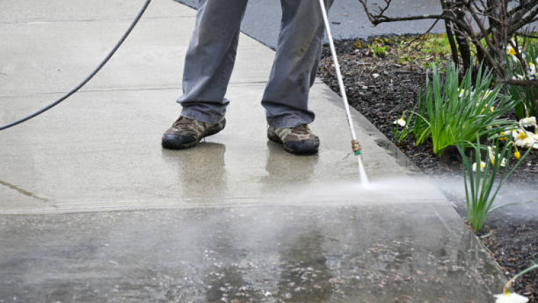 Residential Pressure Washing: Restore Your Home’s Curb Appeal