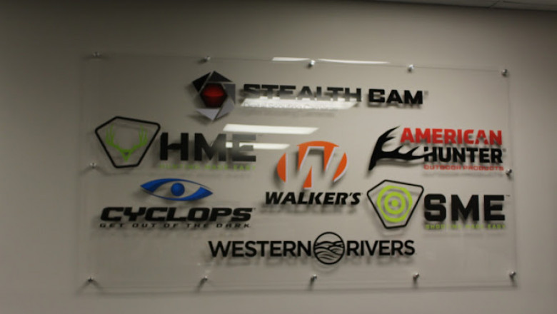 AlphaGraphics N. Coyote Dr: Your Go-To Print Partner for Business Growth