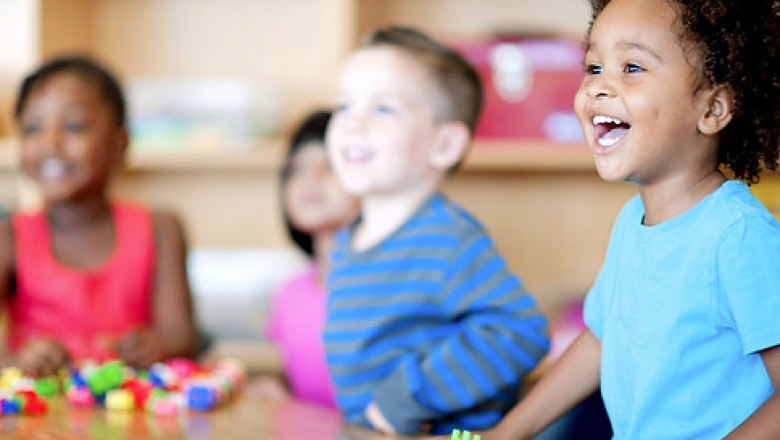 How Daycare Helps Kids and Parents by Keeping Children Engaged