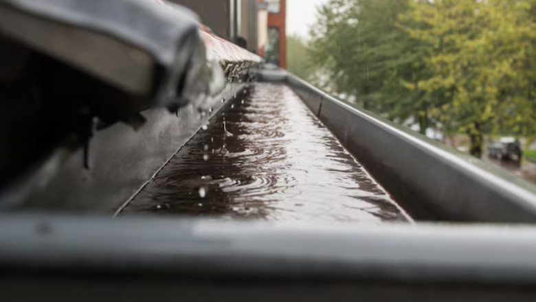 How Gutter Cleaning in Geelong Prevents Hidden Structural Damage