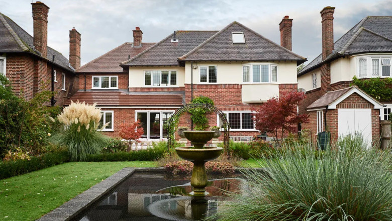 Surrey Homes Can Count on Bespoke Construction, Renovation & Roofing Works