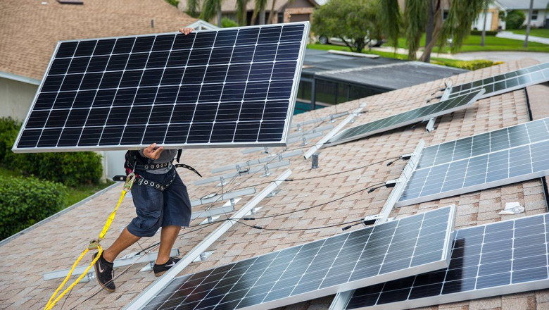 Benefits Of Hiring A Professional Commercial Solar Installers Today