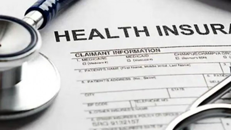 Government Healthcare vs Private Health Insurance in India: What’s Best for NRI Parents?