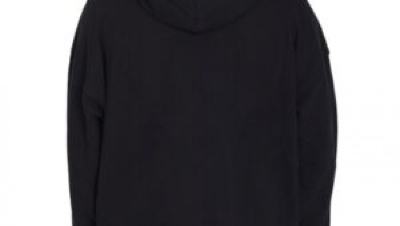Vlone Hits Skater Block