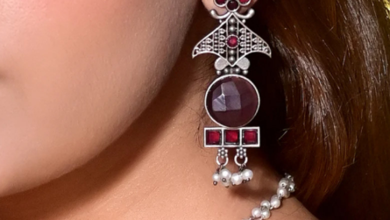 Celebrity-Inspired Brass Jewellery Looks for Every Budget