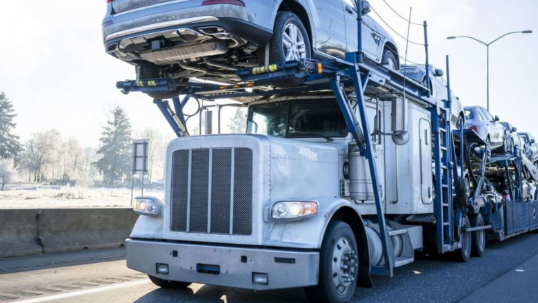 Who Needs an Enclosed Carrier? A Look at Ideal Use Cases