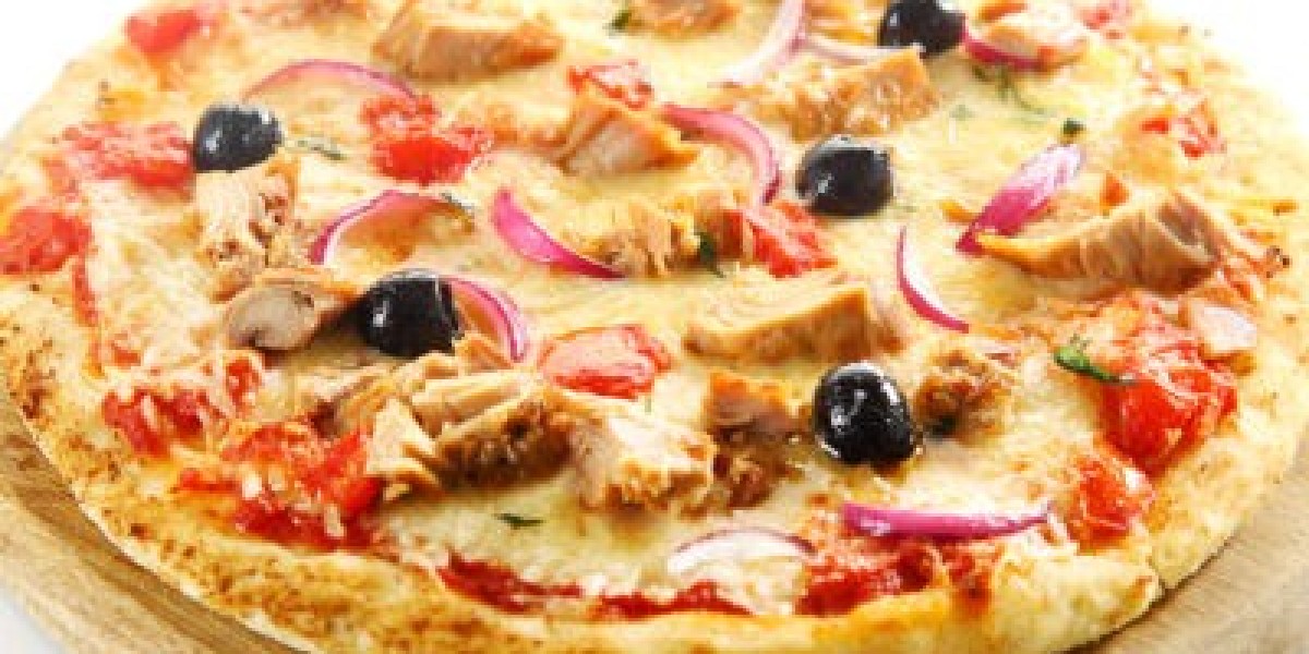 The Rise of Takeaway Pizzas: Convenience, Quality, and Customization