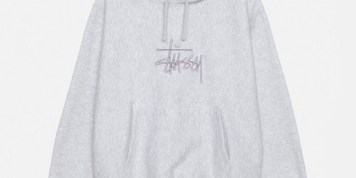 Why Are Fashion Influencers Loving Both Hellstar and Stussy Hoodies?