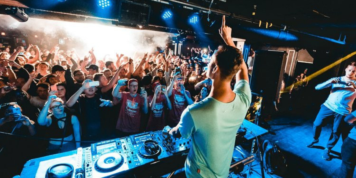 DJ Hire Costs in the UK: What You Need to Know