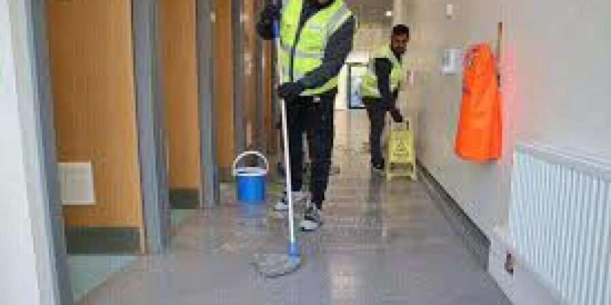 Leading Commercial Cleaning Companies in London: Professional Solutions for Pristine Spaces