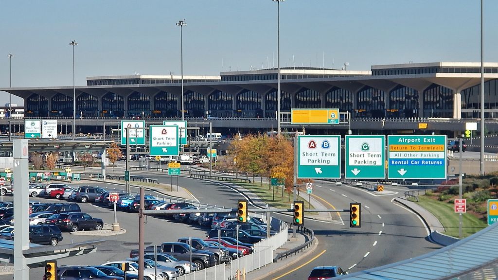 Turkish Airlines Newark Terminal