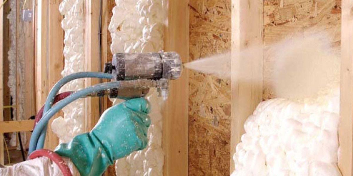 Why Spray Foam Insulation is Perfect for Homes in Bowling Green, KY