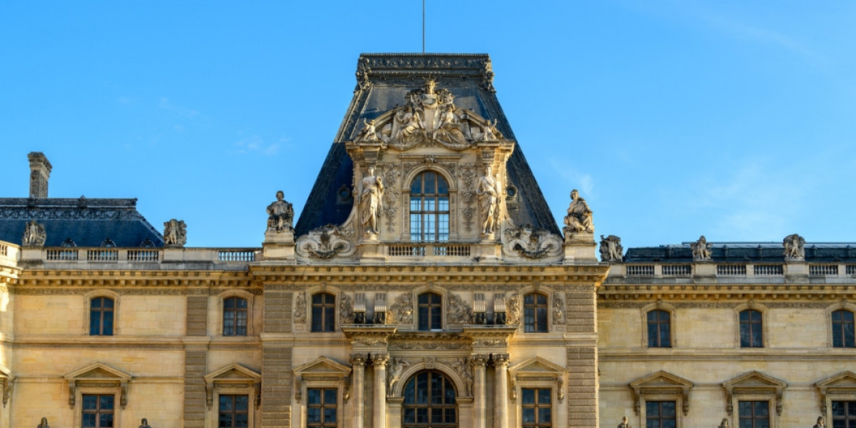 Discover the Most Famous Paintings in the Louvre – A Must-See Art Collection