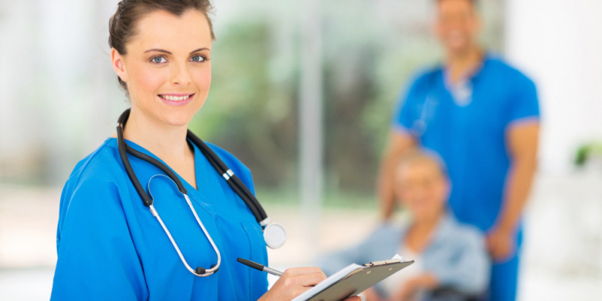 How a Medical Scribe Improves Workflow in a Busy Healthcare Setting