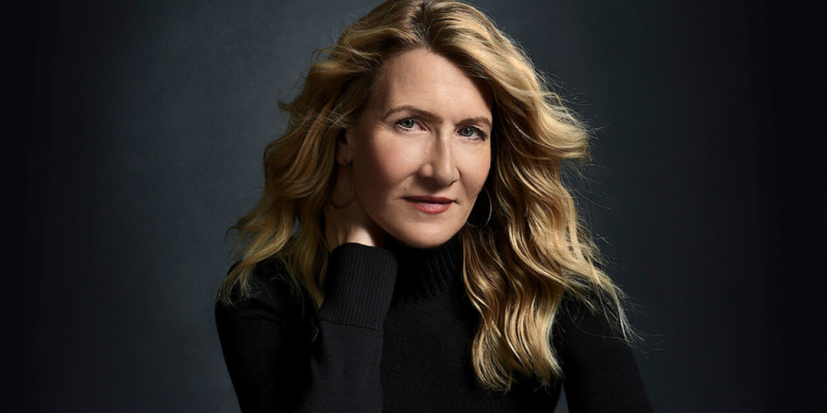 Lonely Planet - Laura Dern & Liam Hemsworth's New Film