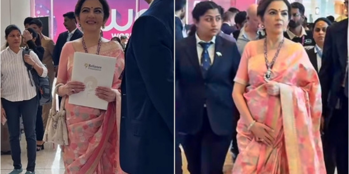 Nita Ambani glow in a peach and pink traditional saree at WAVES 2025
