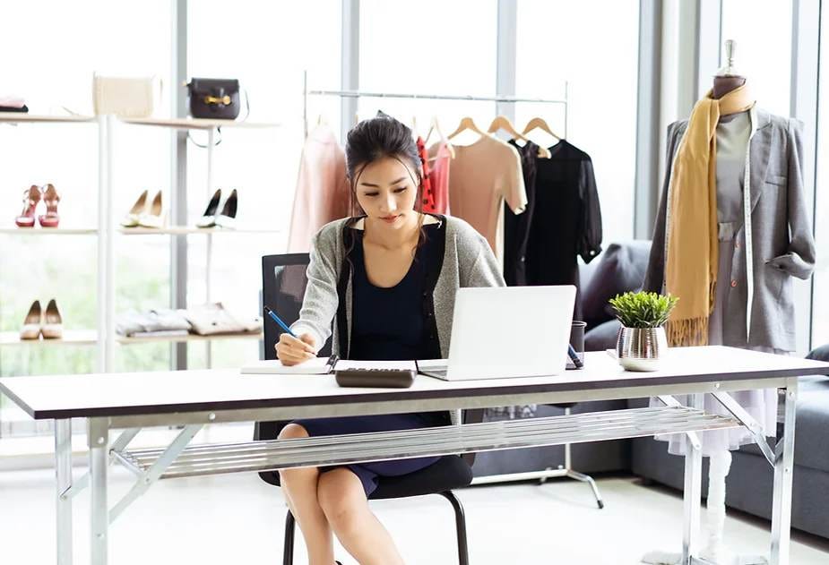 What to Sell Online? Inspirations and Trends for eCommerce Site | by Foduu | May, 2025 | Medium