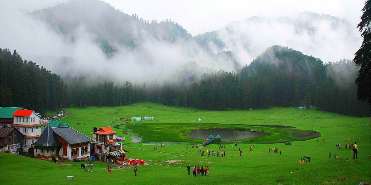 Enjoy a Memorable Dharamshala, Dalhousie, and Amritsar Family Tour