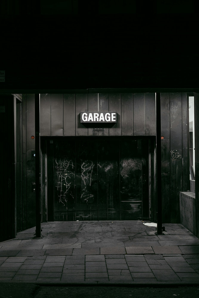 Sectional Overhead Doors: Elevating Garage Functionality In Dubai Places