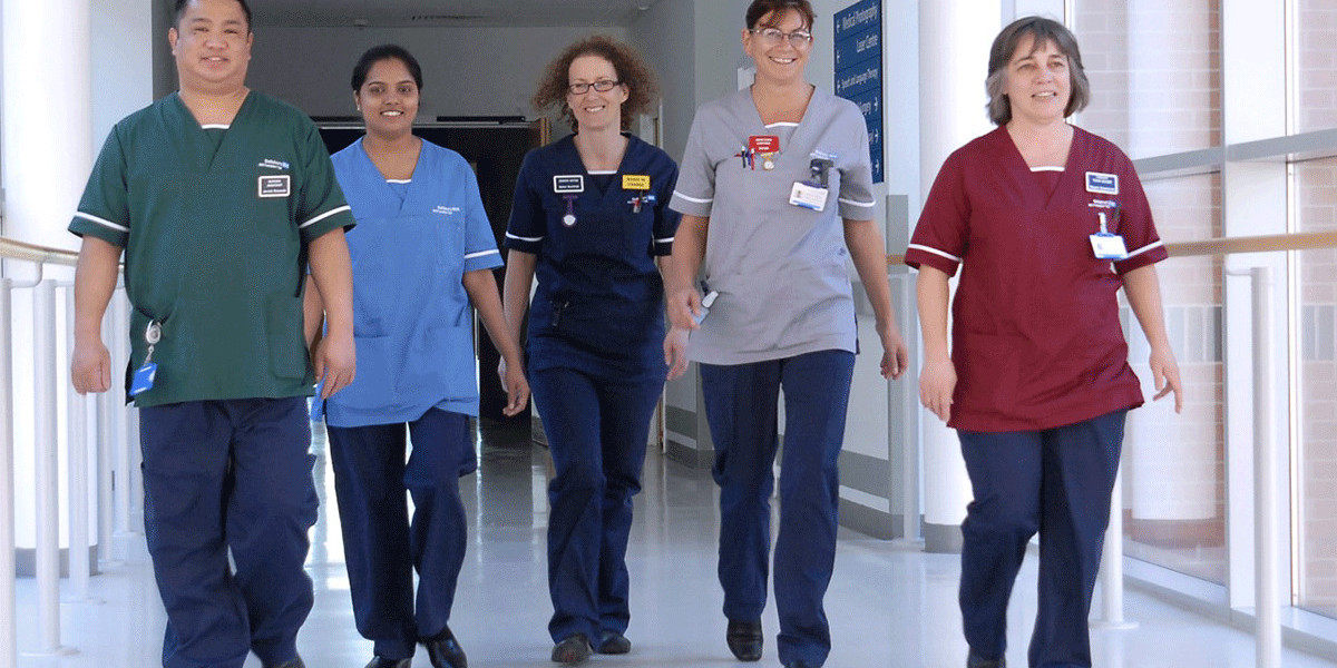 Pharmacy Tech Jackets Melbourne – Quality and Comfort for Professionals
