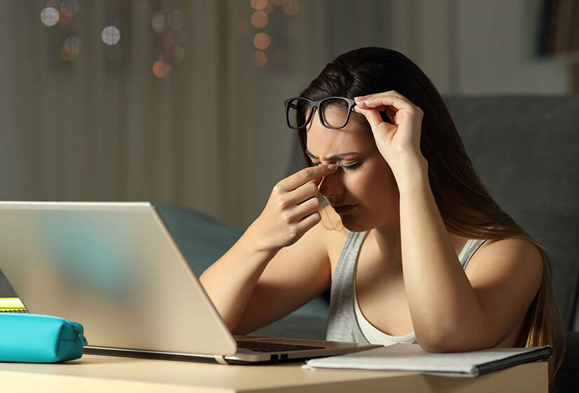Why Your Vision Blurs After Too Much Screen Time & How to Fix It?